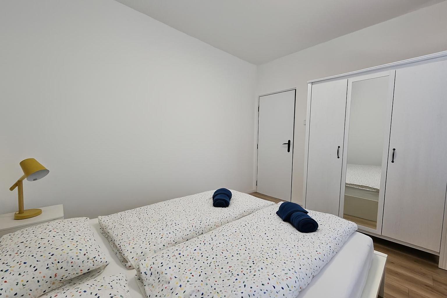 Apartment Karlove 3 Free Parking, Family Friendly, Near Center *