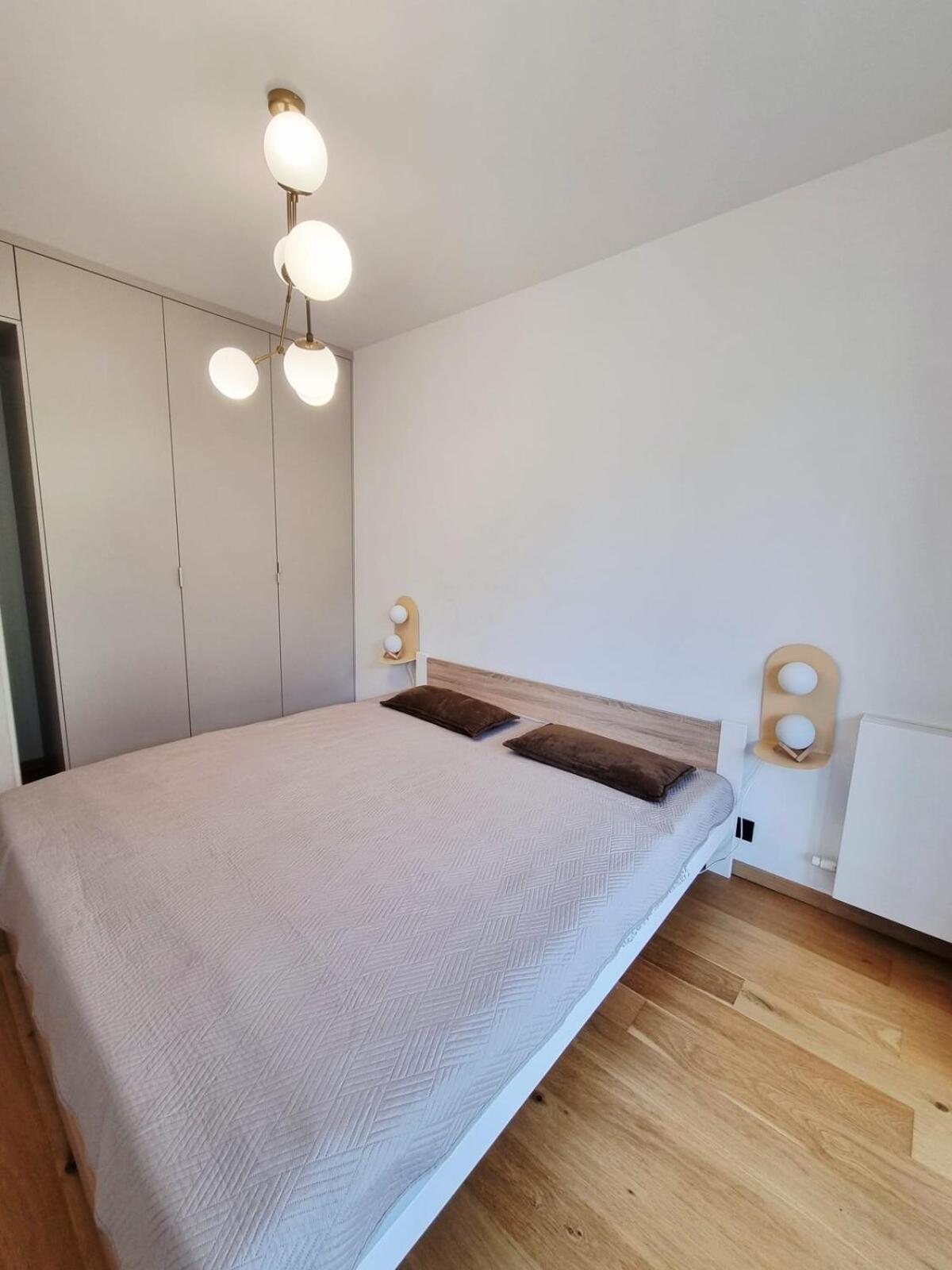 With Terrace And Free Parking Apartment