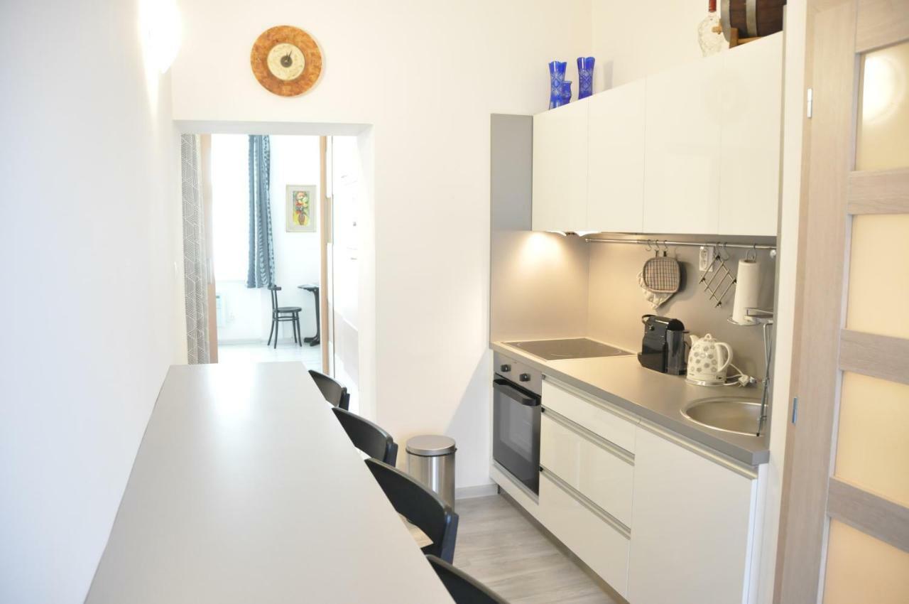 Modern & Historic Apartment