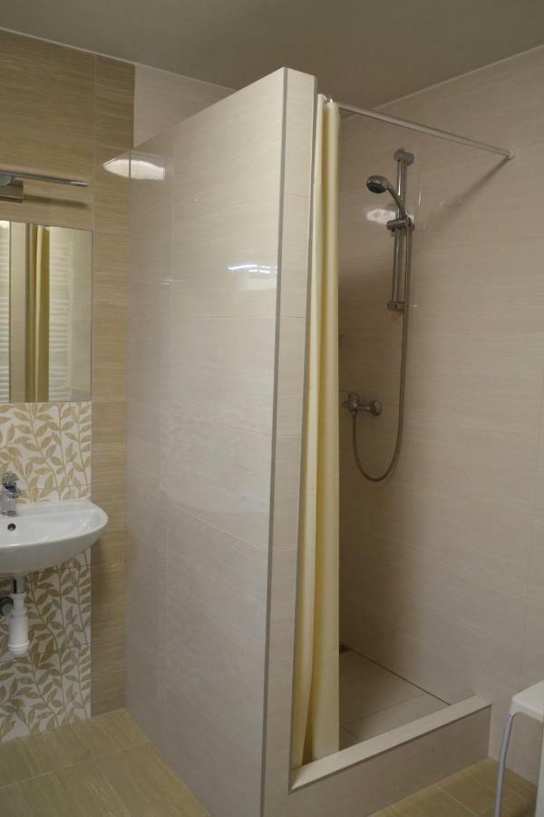 Hostel Bratislava Ostello