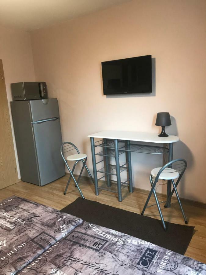 Studio Zahradnicka Apartment Bratislava