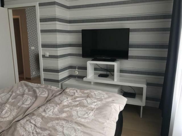Panorama Tower- Modern With Parking Apartment *