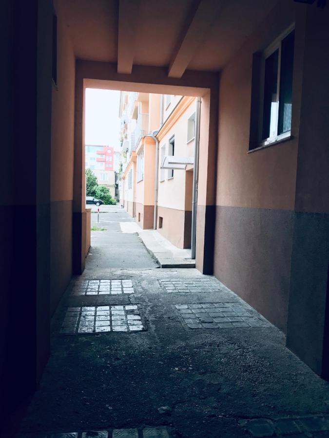 Prikopova 2 * Bratislava